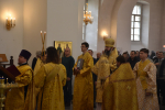 В Неделю Торжества Православия Митрополит Смоленский и Дорогобужский Исидор совершил Божественную литургию в Благовещенском соборе г. Гагарин